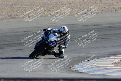 media/Jan-08-2022-SoCal Trackdays (Sat) [[1ec2777125]]/Turn 10 (2pm)/